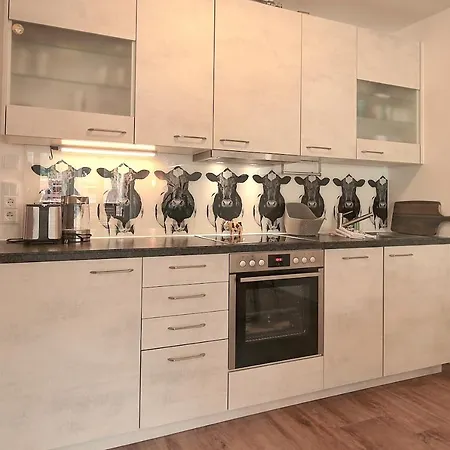 Bergsonne * Γκάρμις-Παρτενκίρχεν